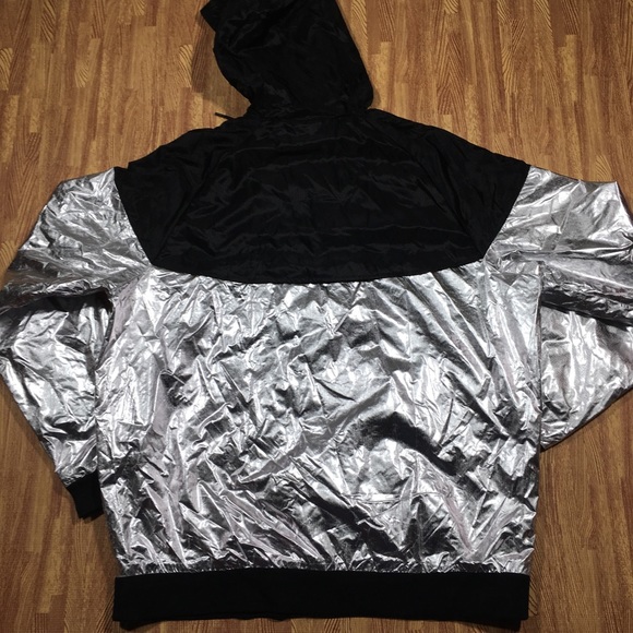 Nike Air Windbreaker Jacket Black Silver Mens - Picture 3 of 4